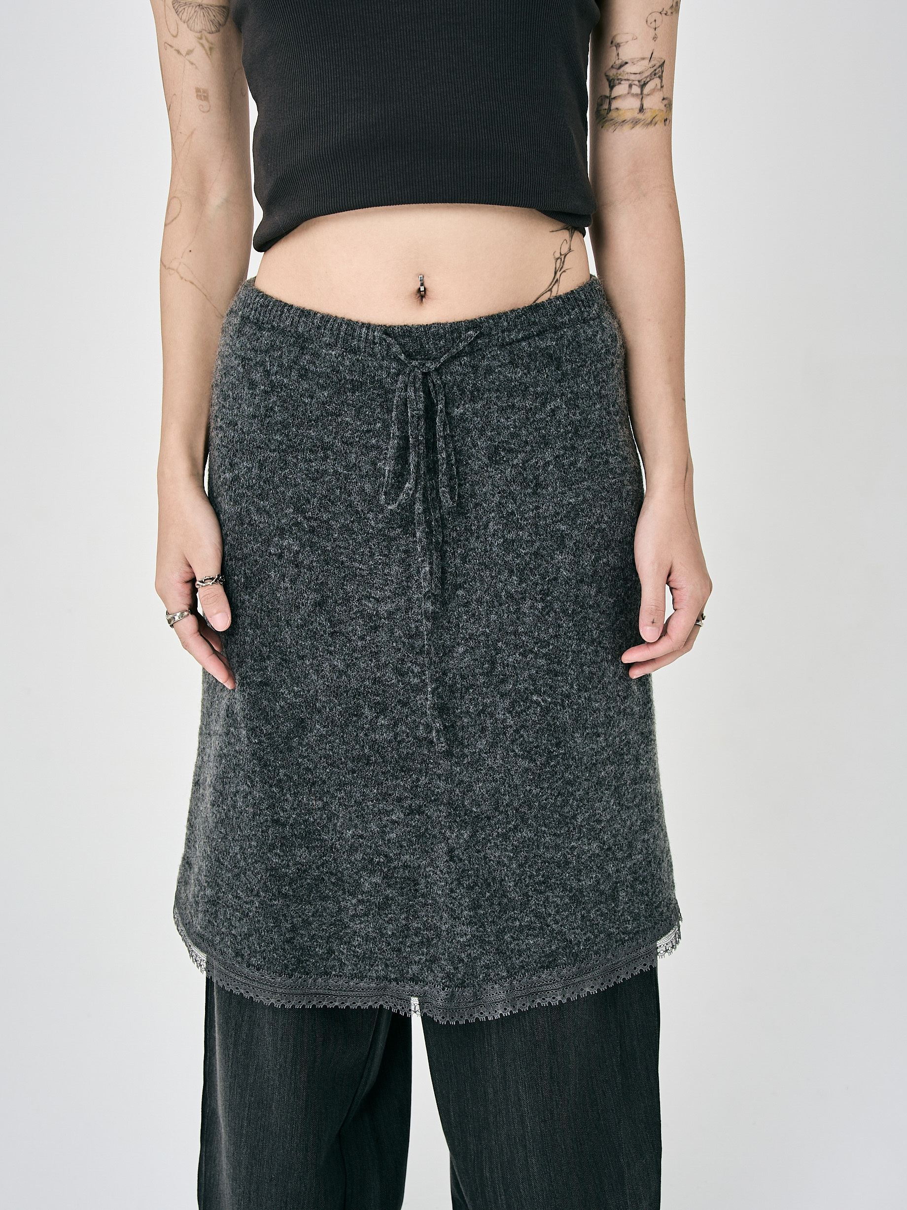 高級感蕾絲疊穿短裙