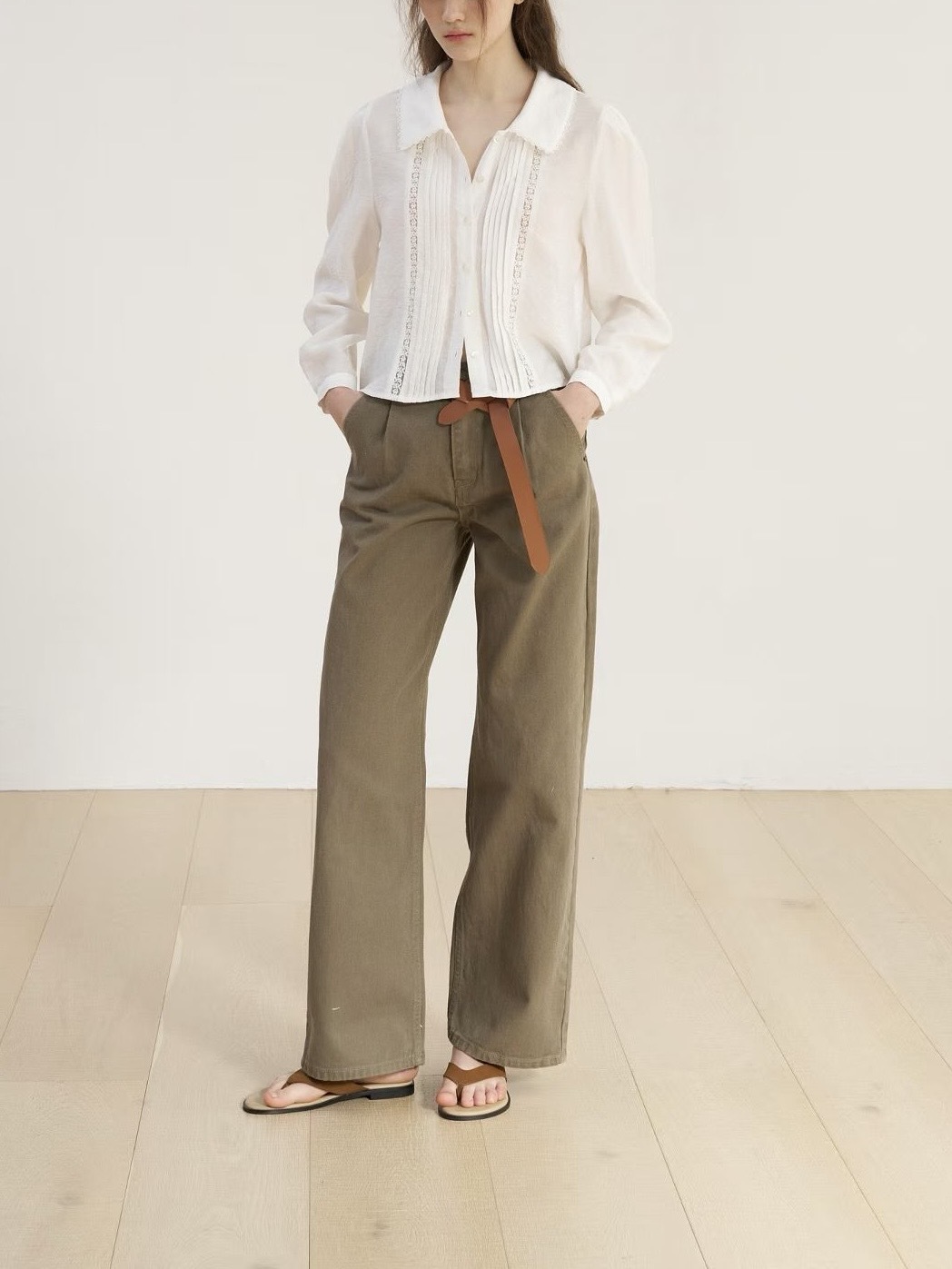 #228N711 女生舒適區；Semi-Wide直腿直筒褲