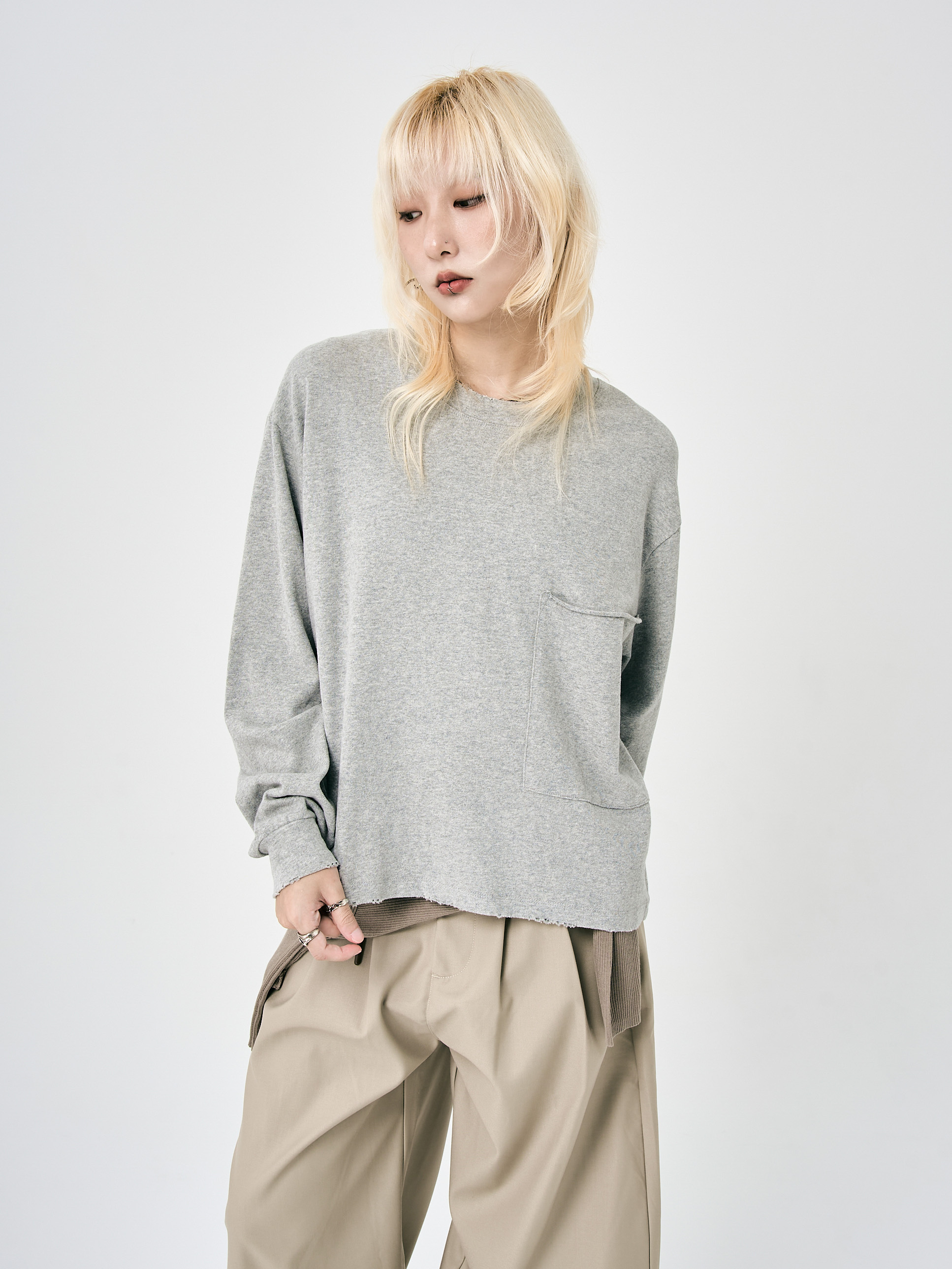 單邊大口袋棉質長袖-淺灰