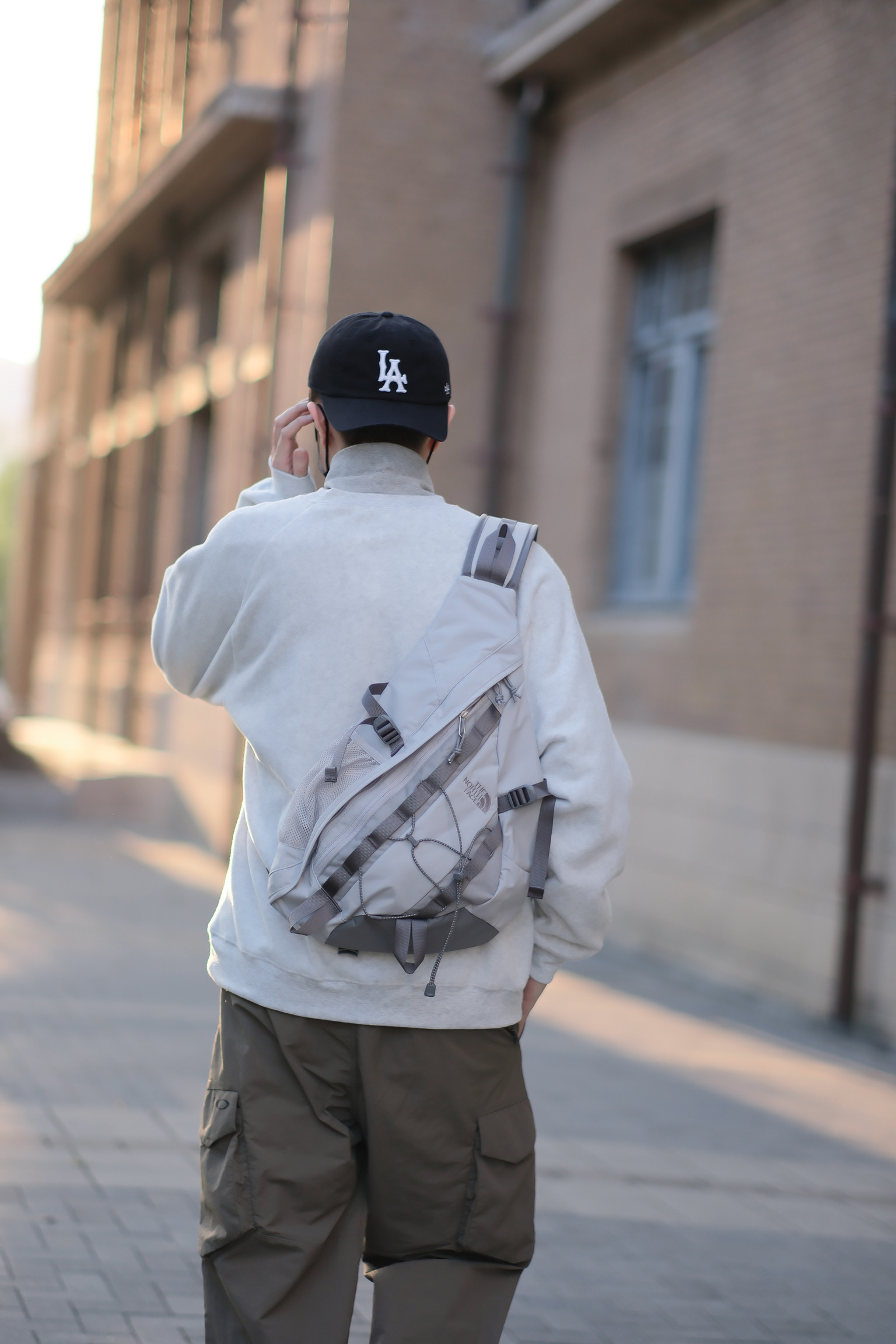⛰️The North Face ELECTRON 科技機能單肩包