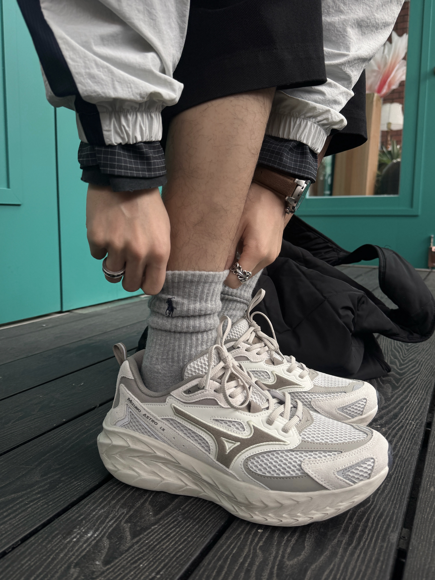 代購-<爆走千里鞋> Mizuno ASTRO LS  厚底增高 做舊 跑鞋 男女同款 冷灰 D1GH252109