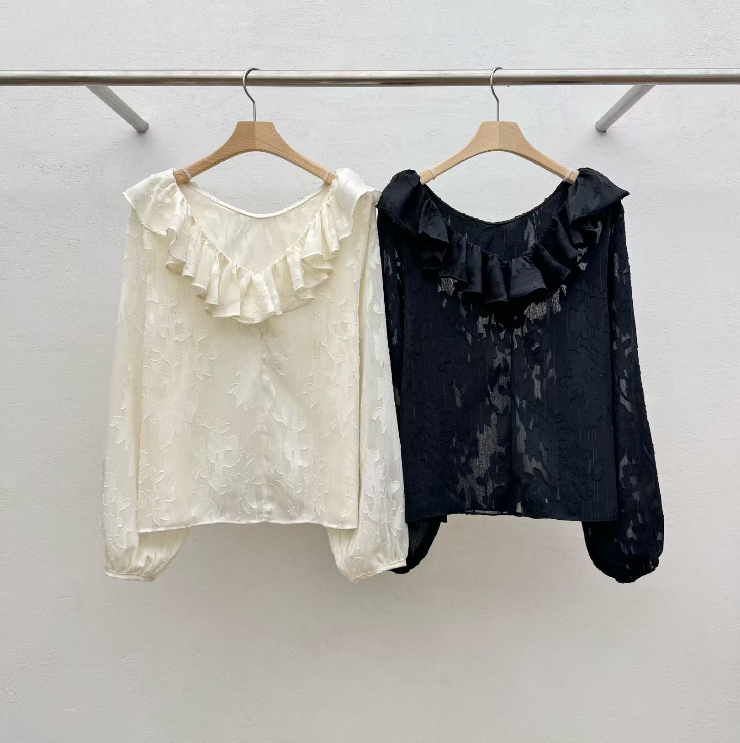 RF6004 宮廷荷葉領蕾絲上衣