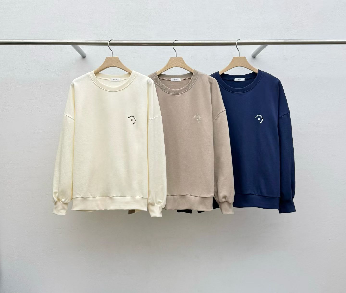 RF6009 小刺繡休閒衛衣花邊短褲套裝