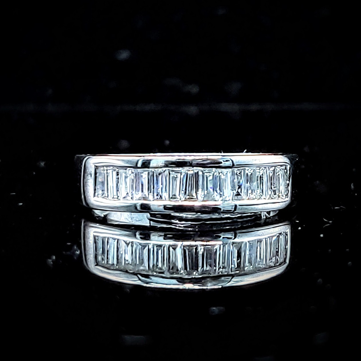 全新18K白金45份方形鑽石戒指