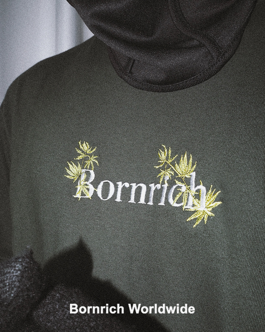 Bornrich｜The Chronic Logo Tee (Black)