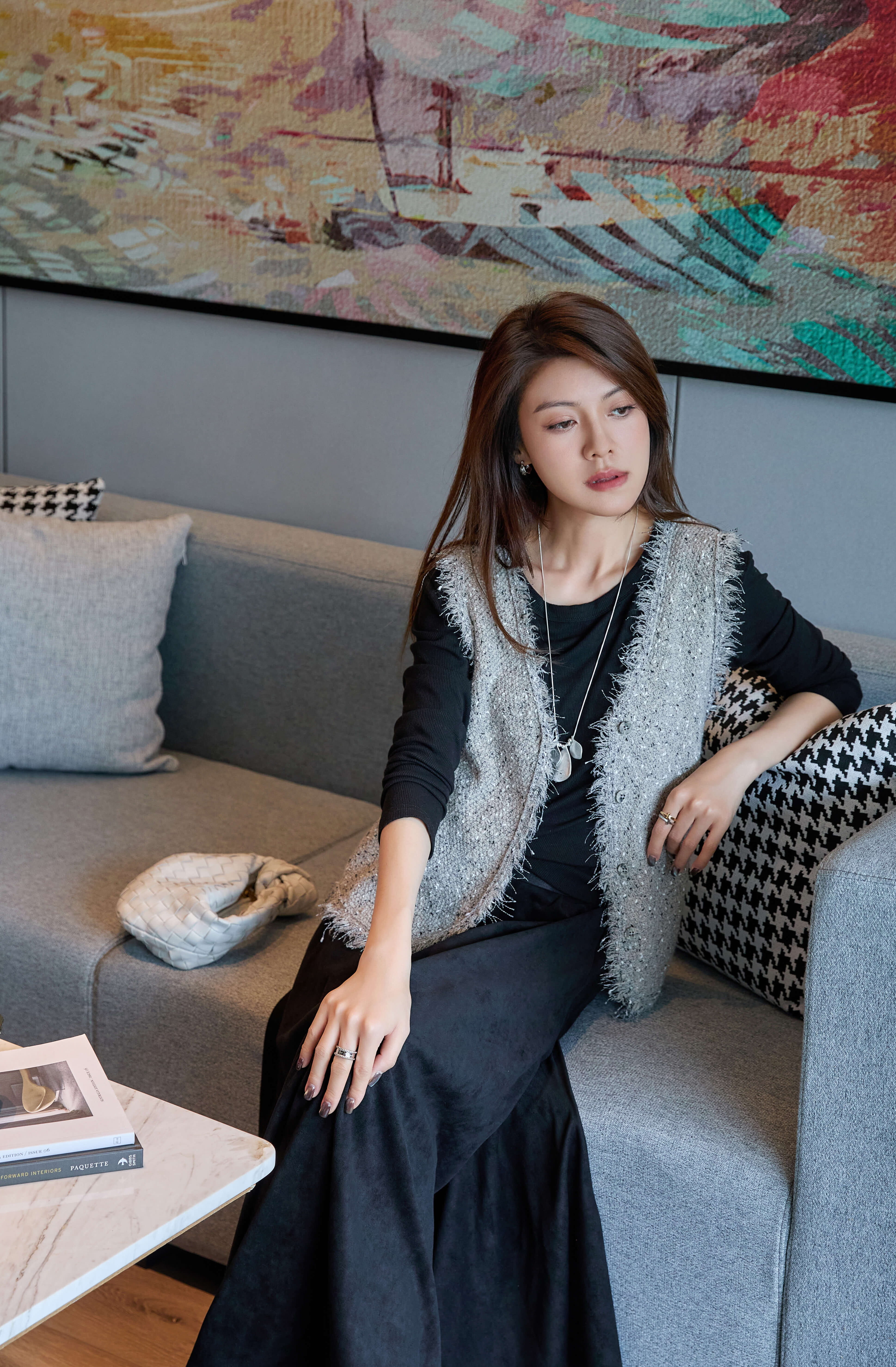 Tassel V-Neck Vest_KN2512L08B