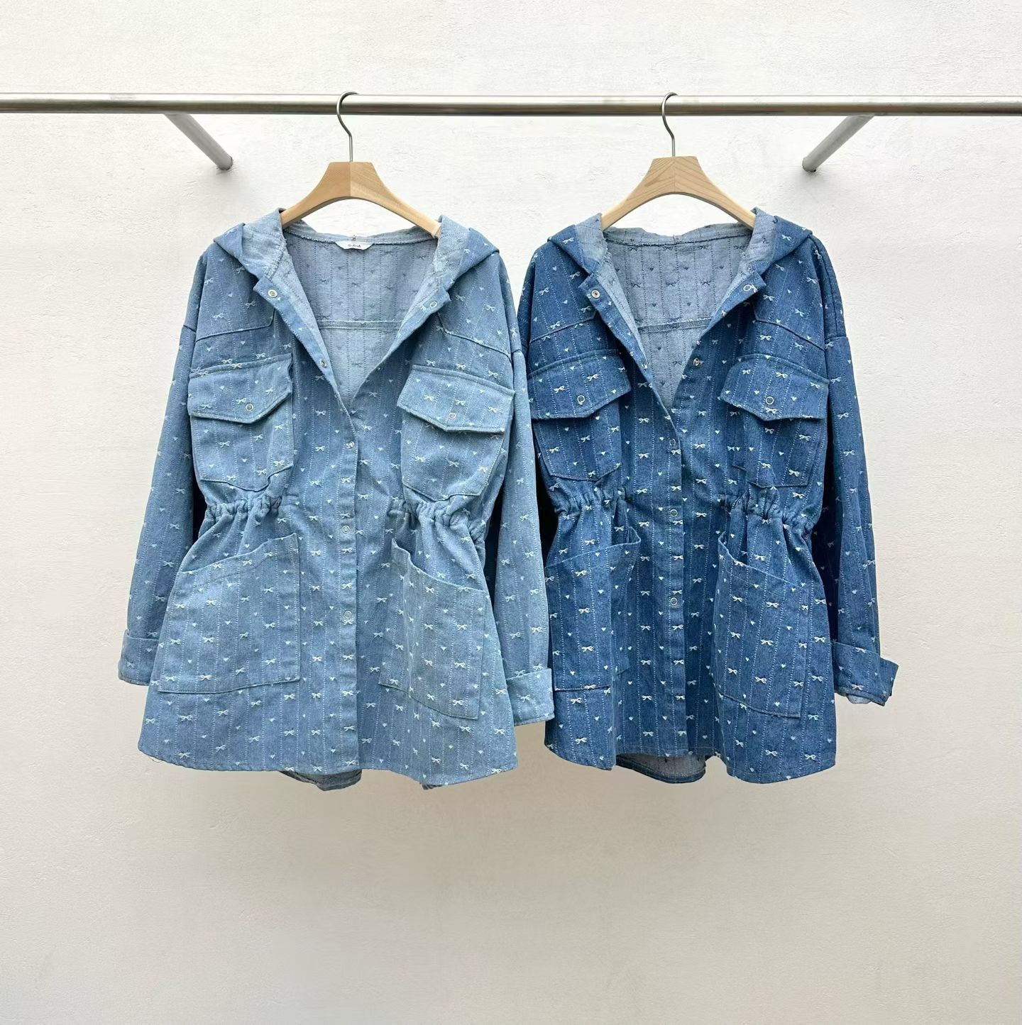 RF6022 收腰丹寧藍連帽牛仔外套