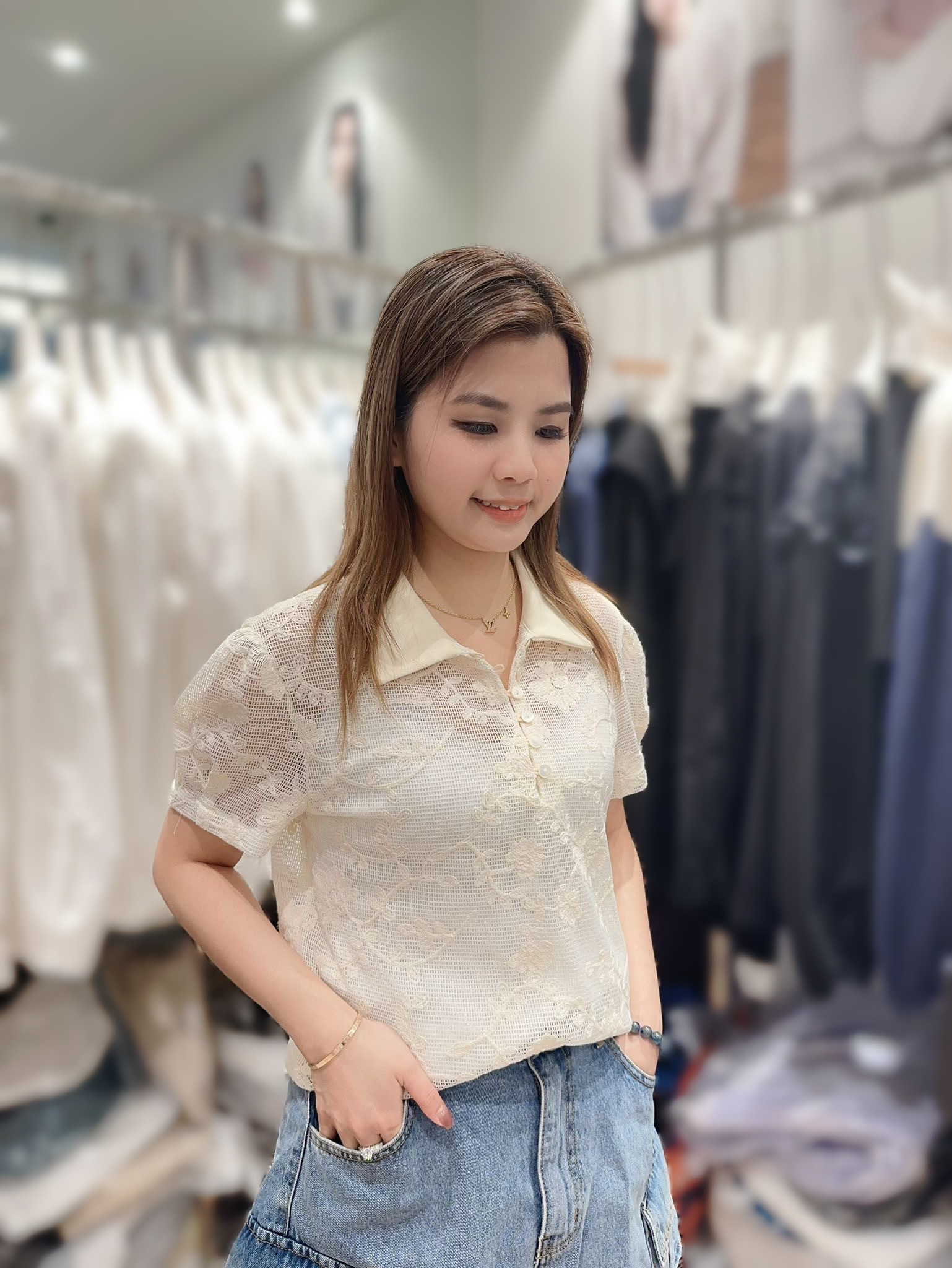 FT24 胸40 長25 $449 (一口價)