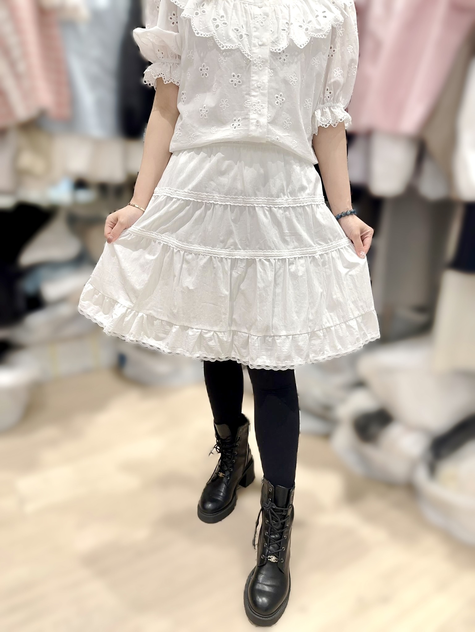 Ft28  腰27 HIP48 長19 $459 (一口價)