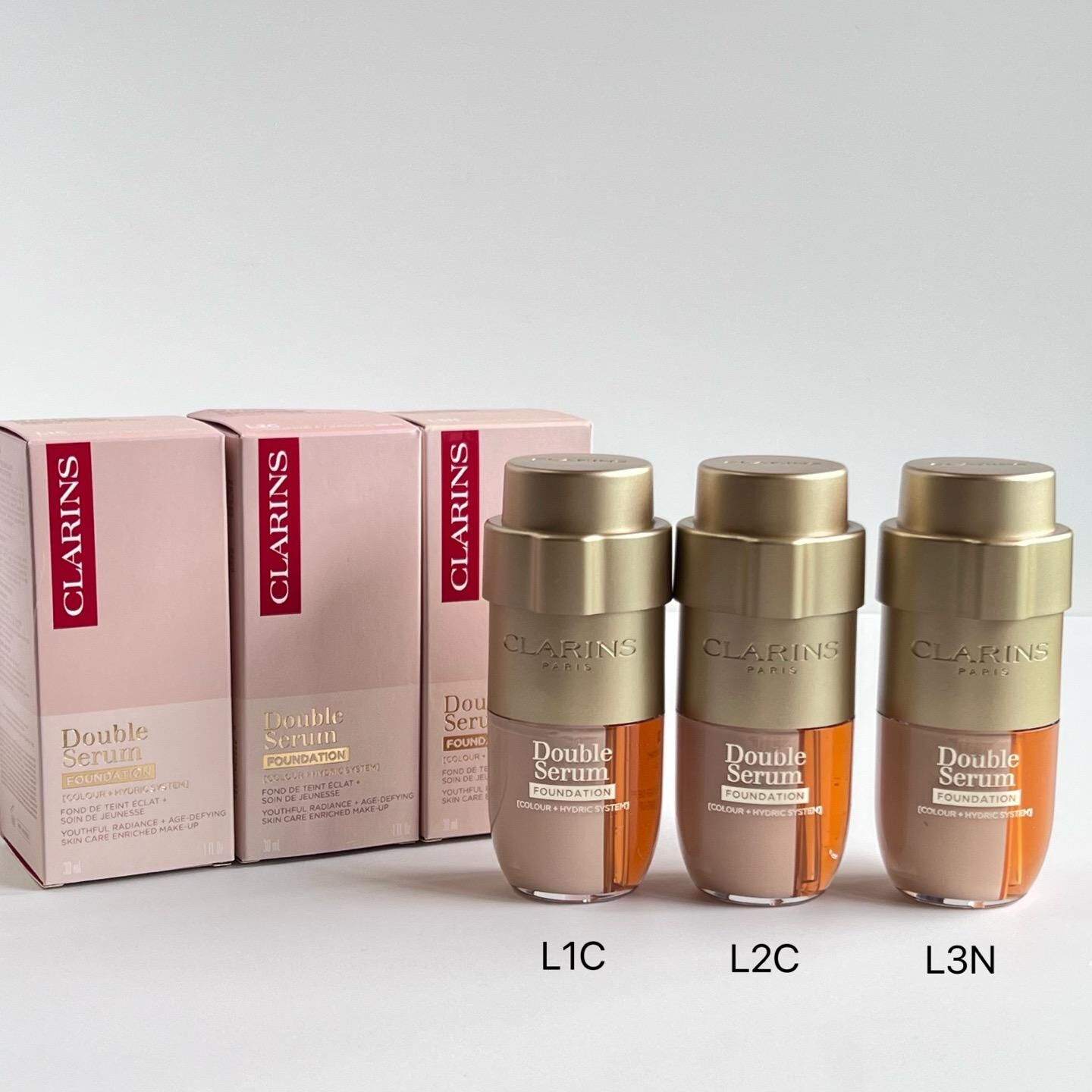 Clarins雙萃精華粉底液