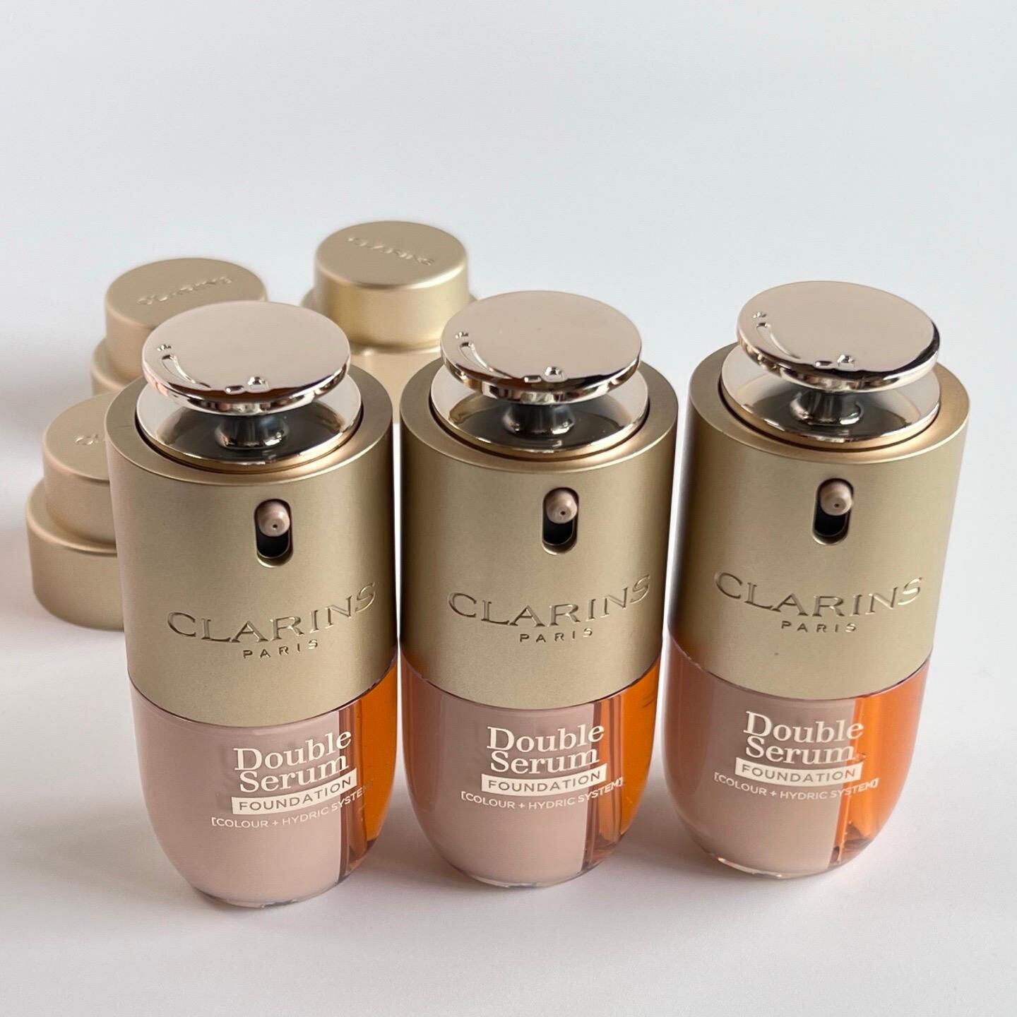 Clarins雙萃精華粉底液