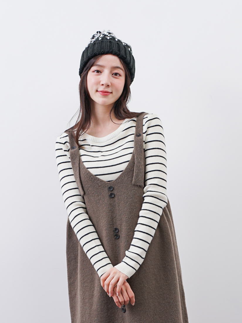 慵懶層次穿搭針織吊帶洋裝