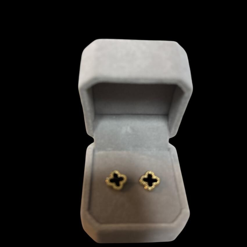 Black four-leaf clover 925 sterling silver earrings