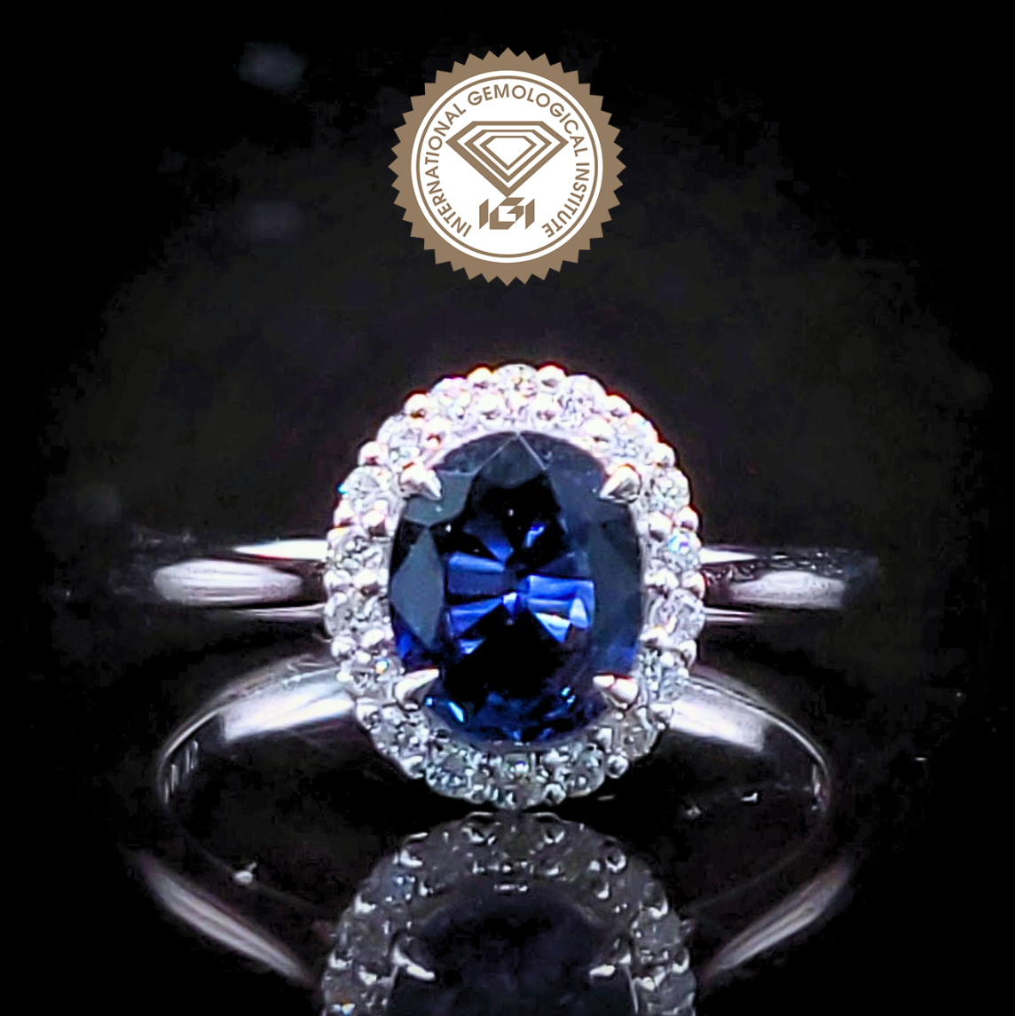 全新18K白金【單粒1卡10份藍寶石】配19份鑽石戒指