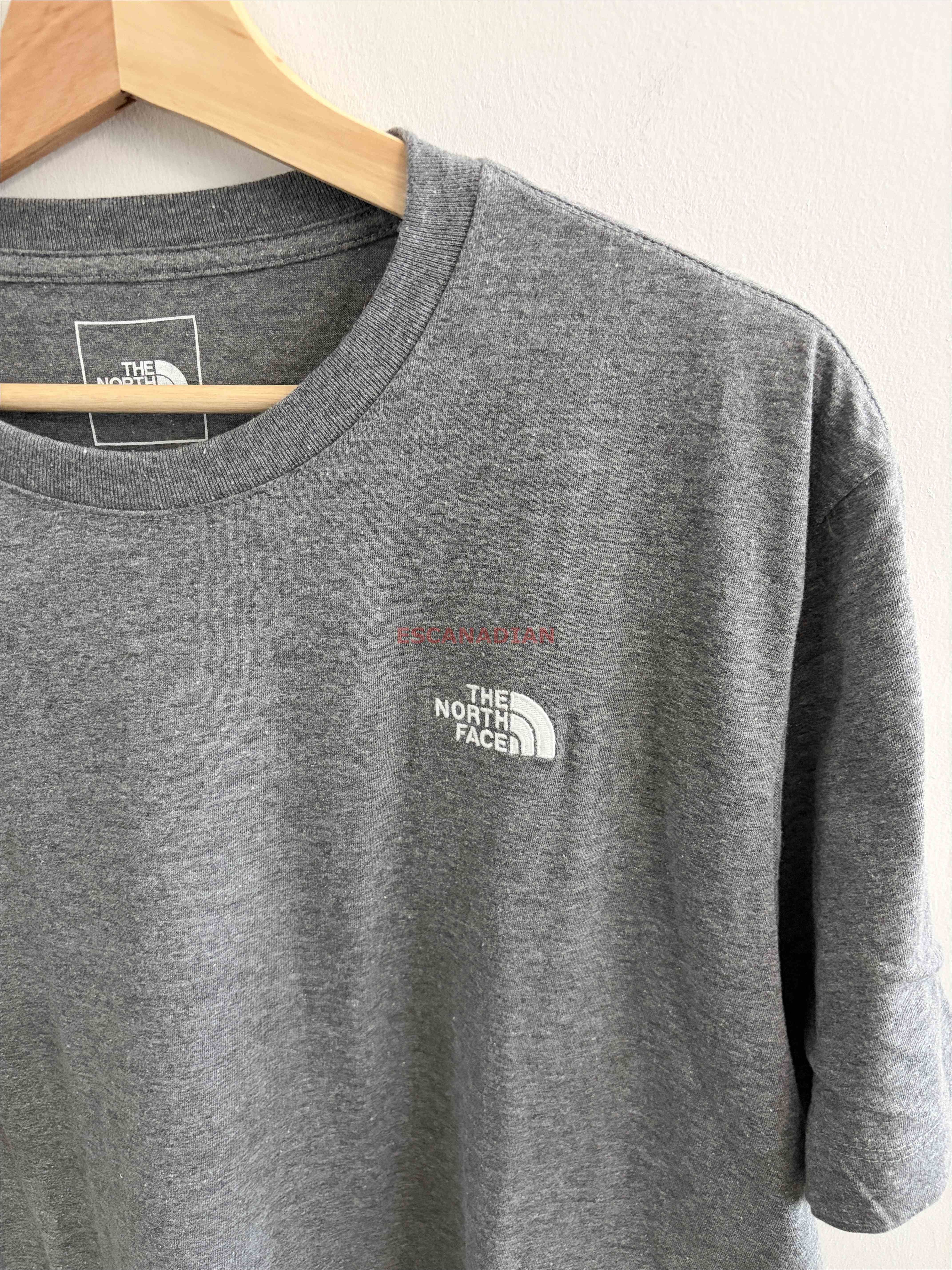 THE NORTH FACE 男大人 經典 刺繡 小標 短TEE