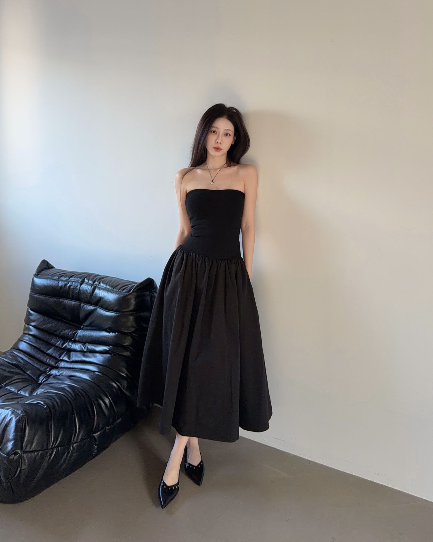 S3029 平口落腰口袋傘裙 / 黑