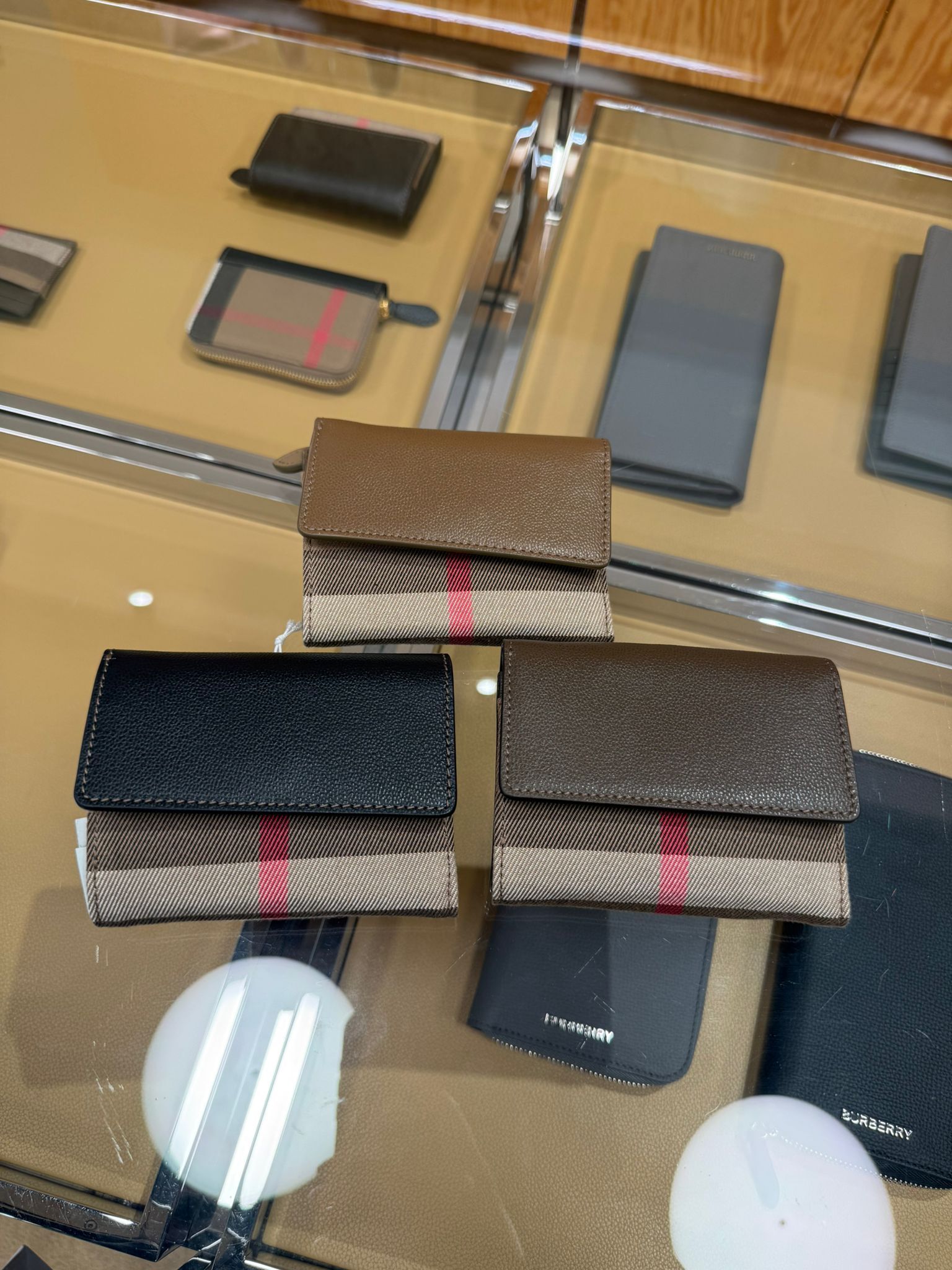 LYS01381 Burberry 格紋帆布牛皮三摺短銀包