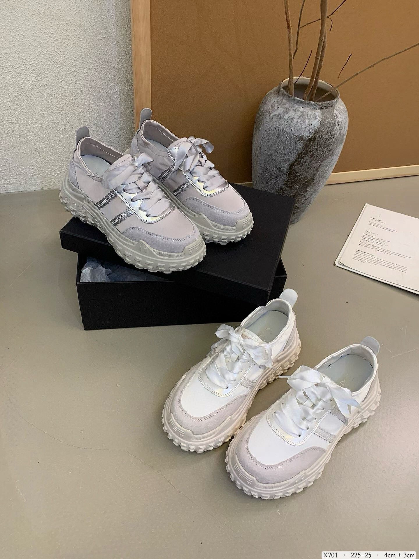 X701-韓國真皮拼接厚底休閒鞋