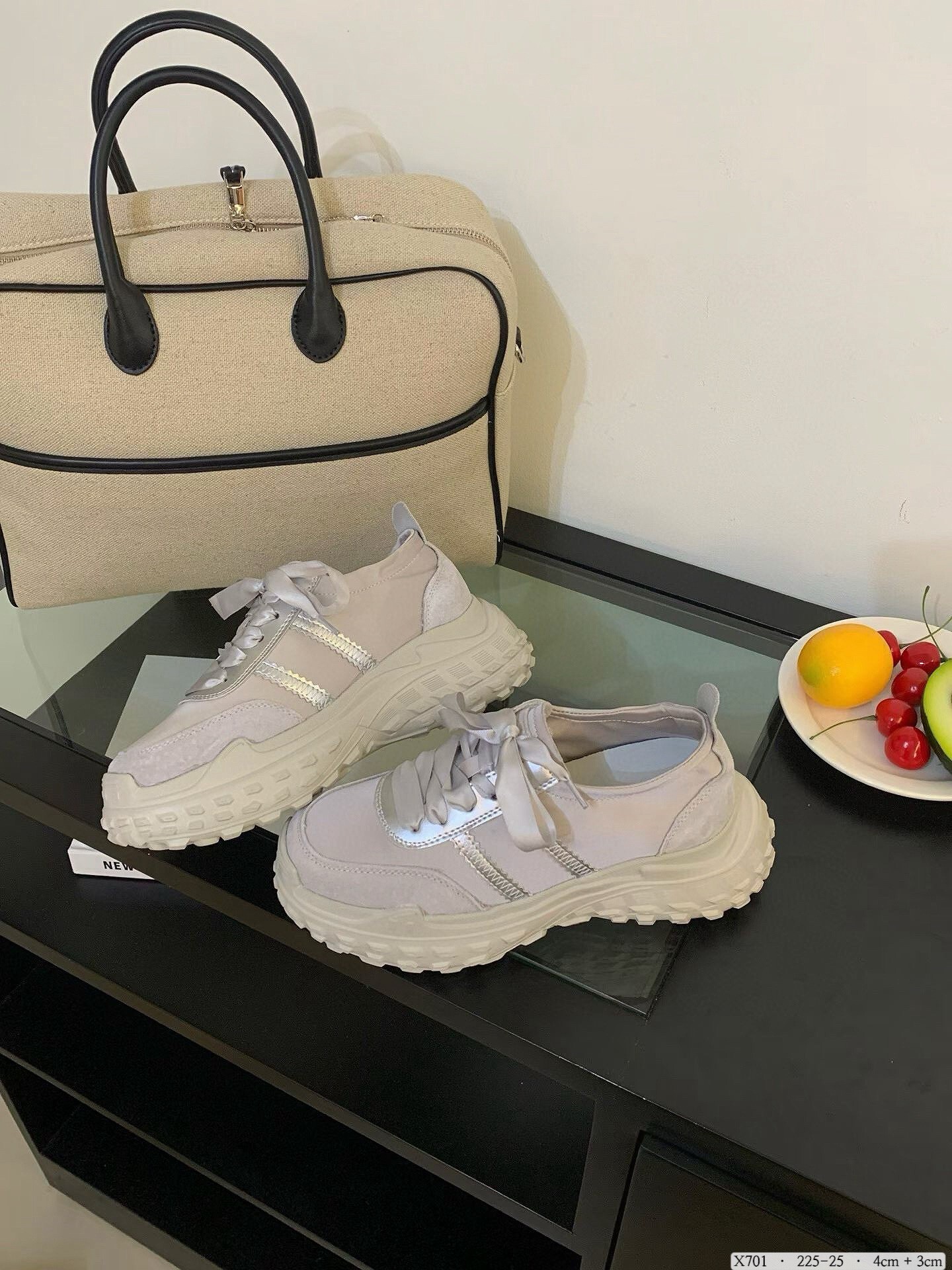 X701-韓國真皮拼接厚底休閒鞋