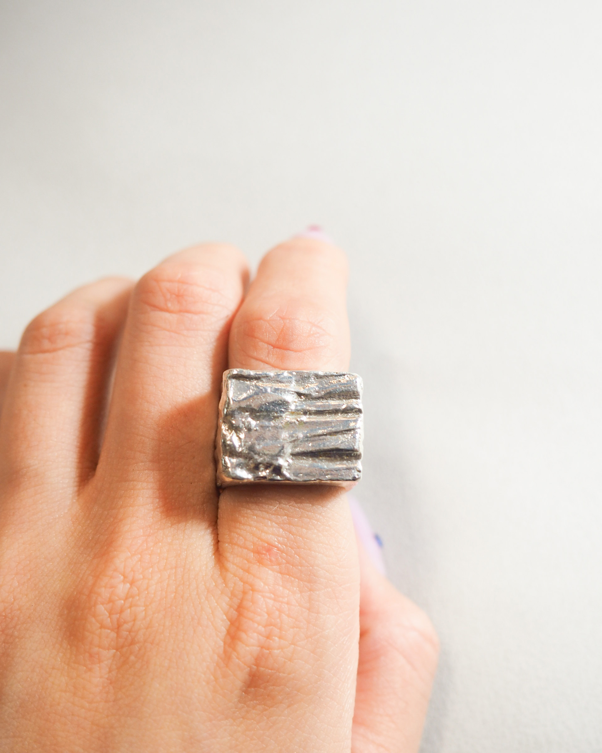 JUelry Eclipse square ring