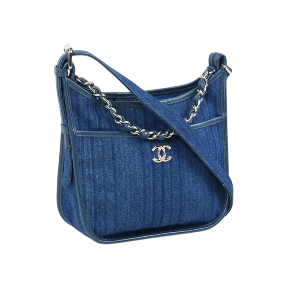 【CHANEL】銀色CC Logo 牛仔布二用Hobo包(牛仔藍)