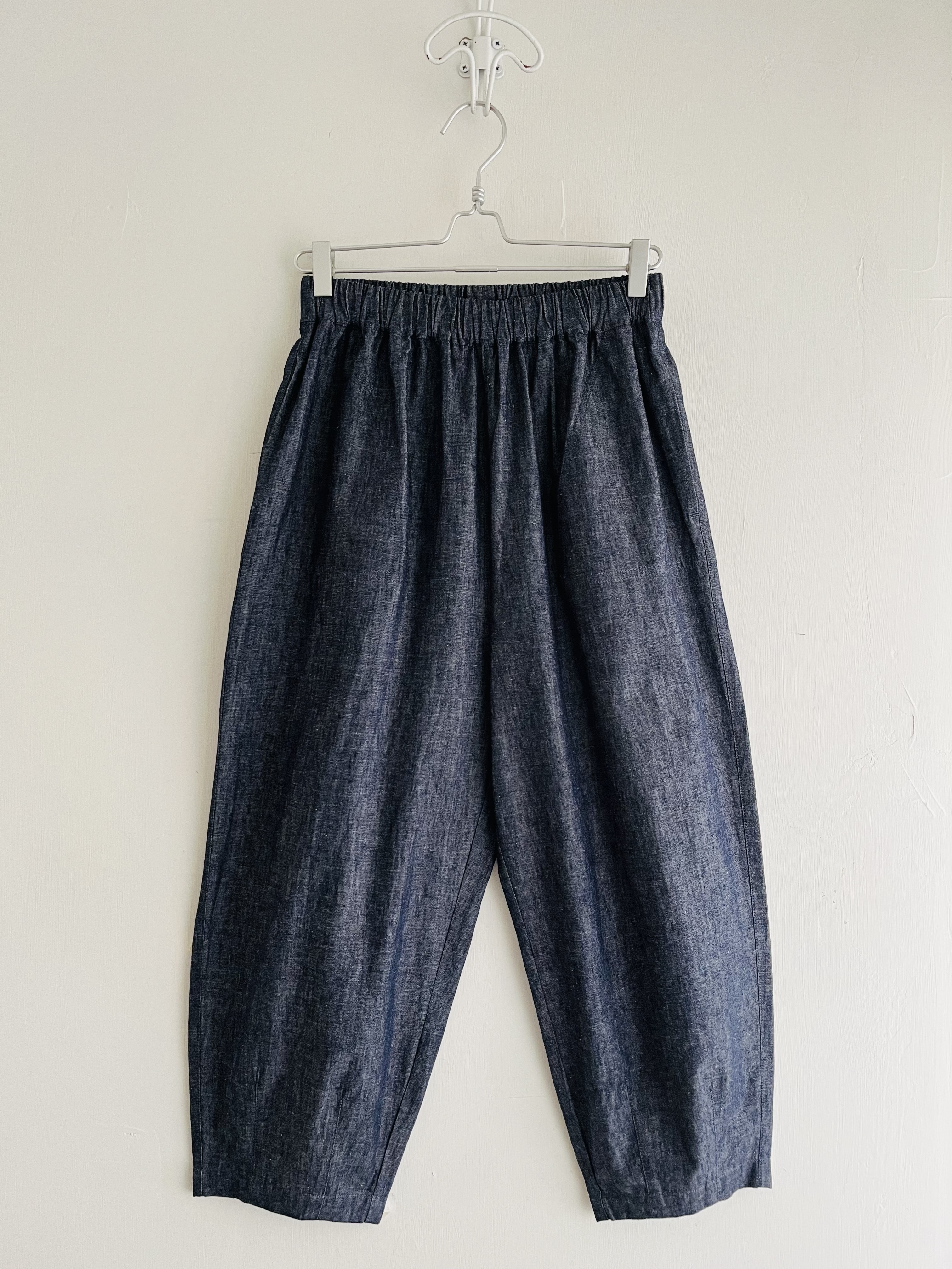 ⑨藍色薄料全橡筋闊褲