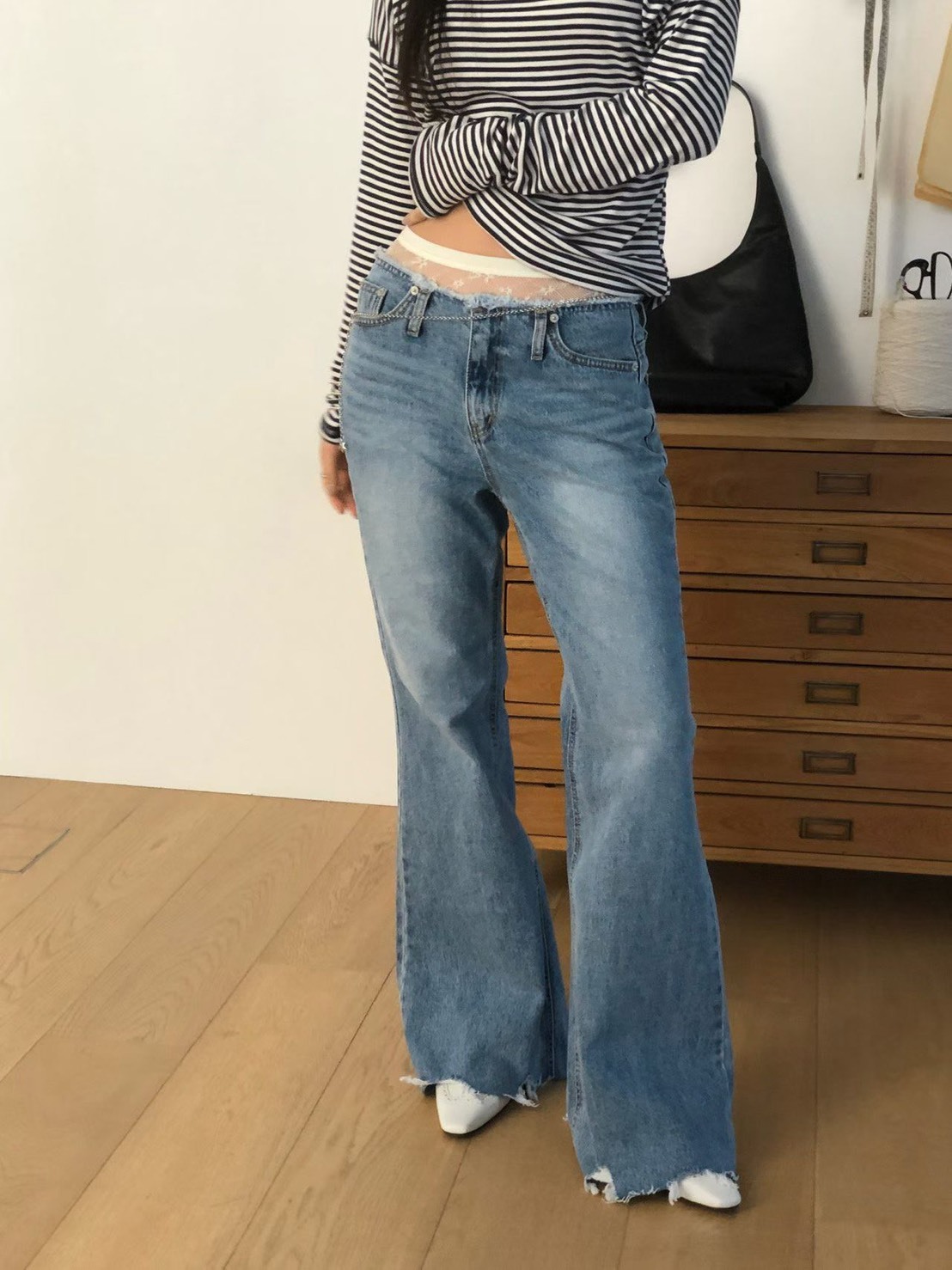 鬚邊不收邊低腰牛仔長褲