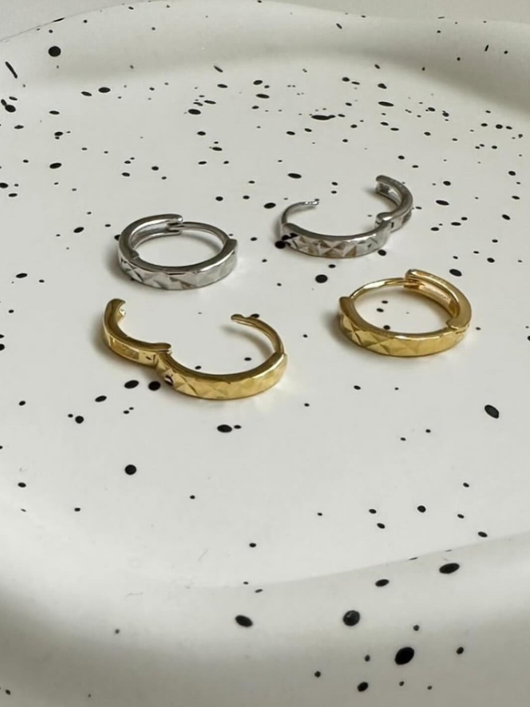 S925 argyle cut hoop pierce