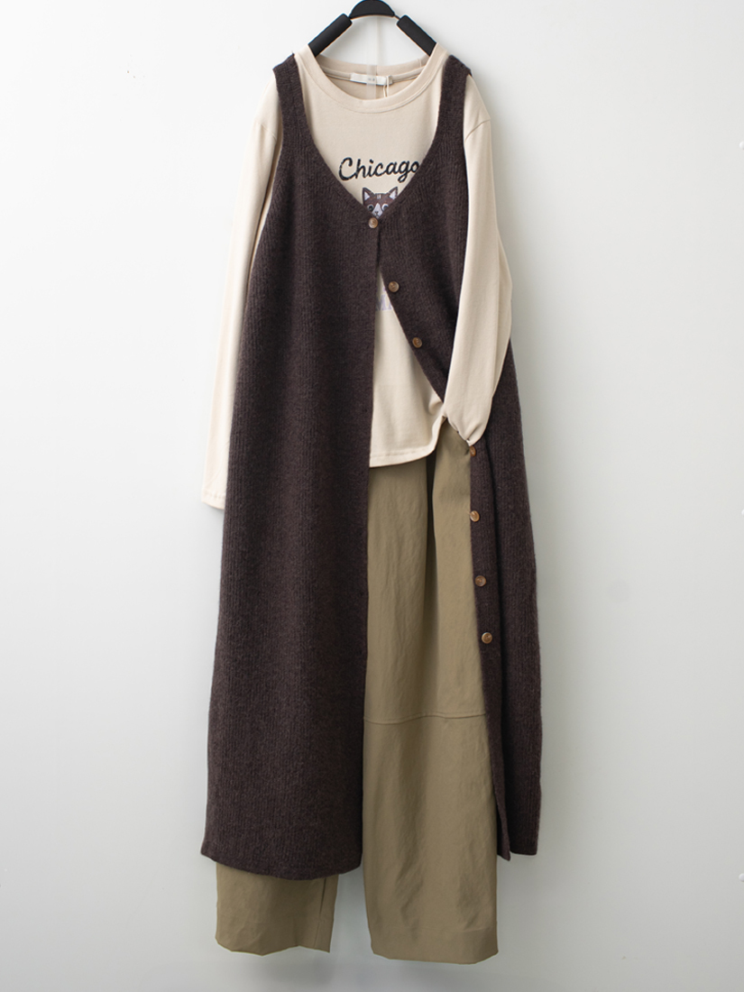 排釦吊帶針織背心貓咪印花上衣打褶蘿蔔繭型褲組合