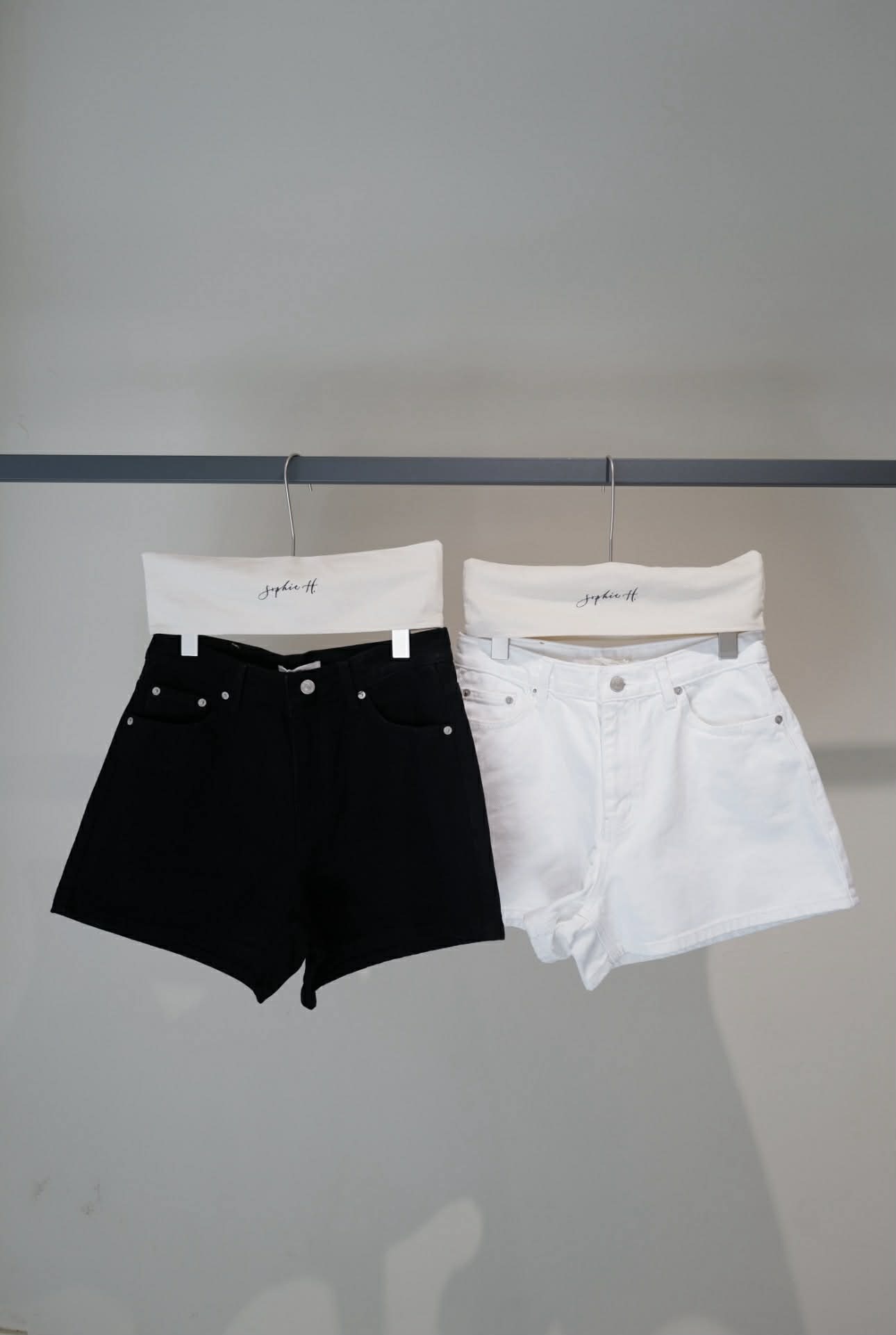 PA09 超修身A字丹寧短褲