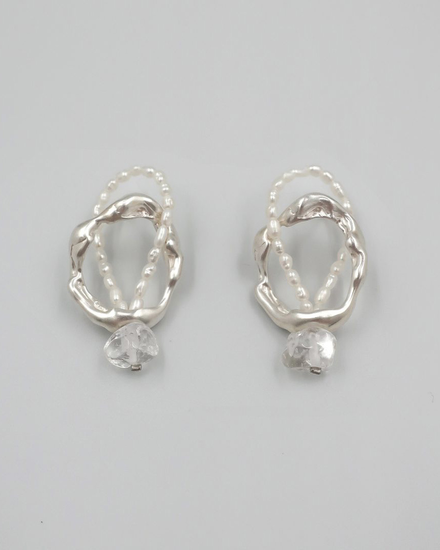 livvvvil 隨流珍珠純銀耳環