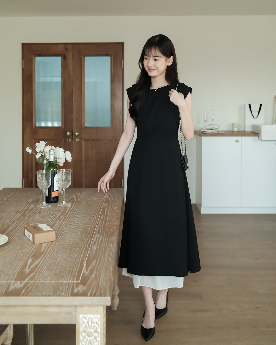 🚀當日出貨 Grace極簡優雅收腰洋裝 ( 2 colors )