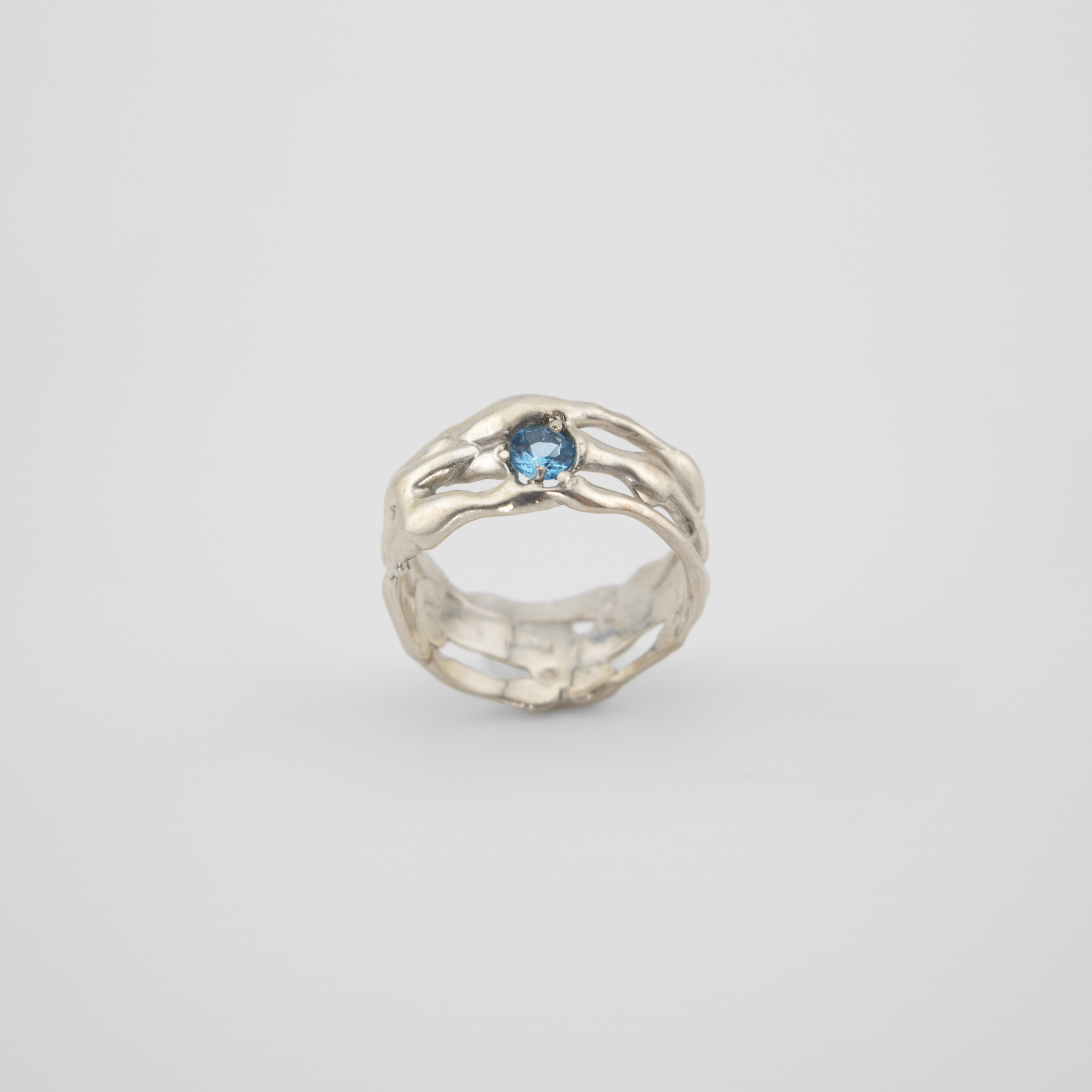 livvvvil 汨 04 Ring (瑞士藍托帕石)