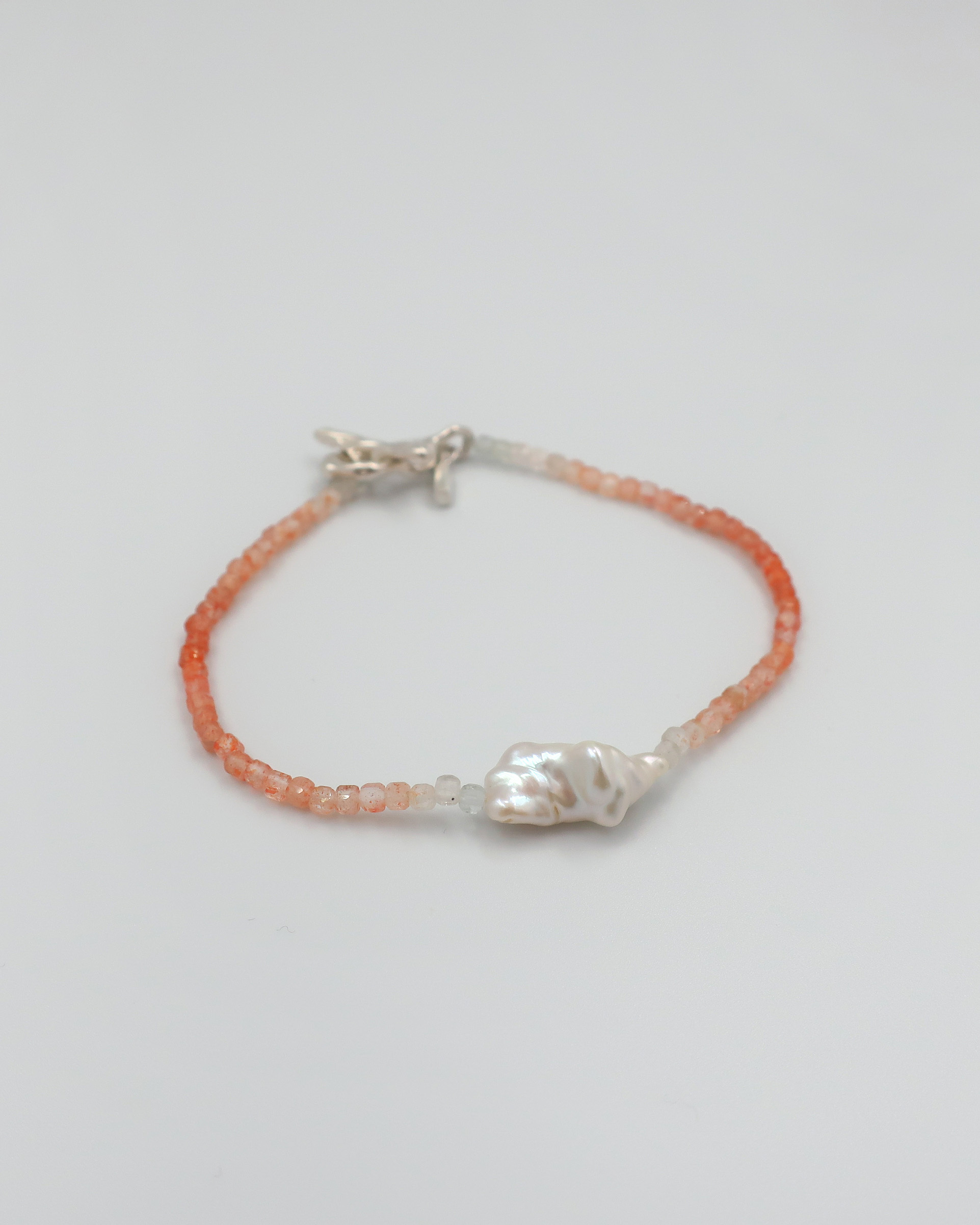 livvvvil 夕日珍珠手鍊