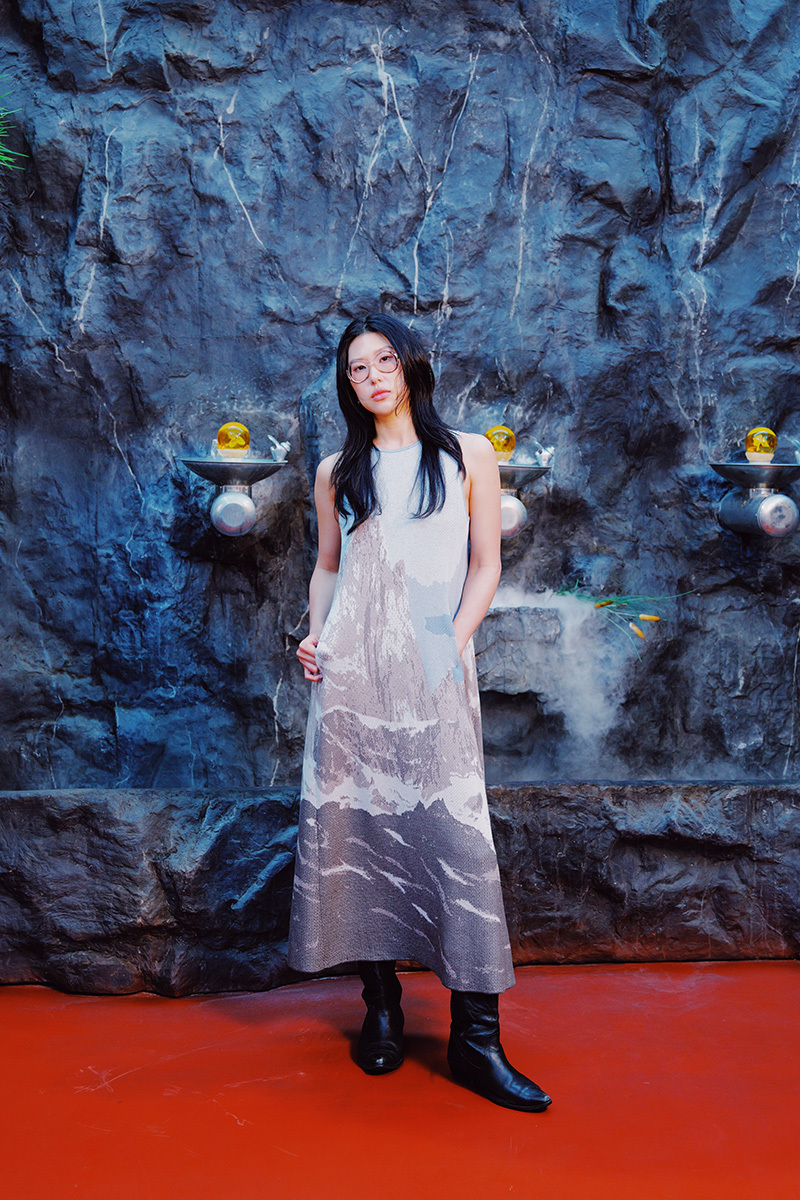 費茲羅伊峰 傘擺洋裝