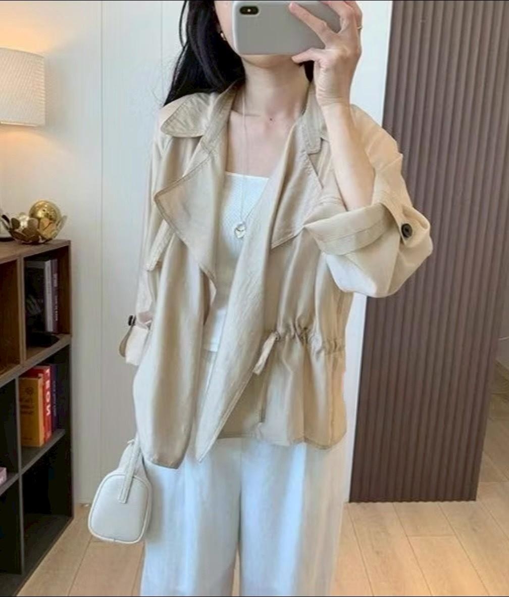 5517-翻領涼感天絲抽繩外套