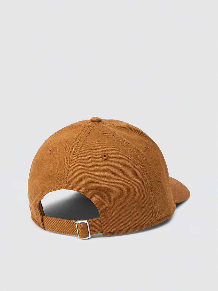 焦糖棕刺繡Logo棒球帽