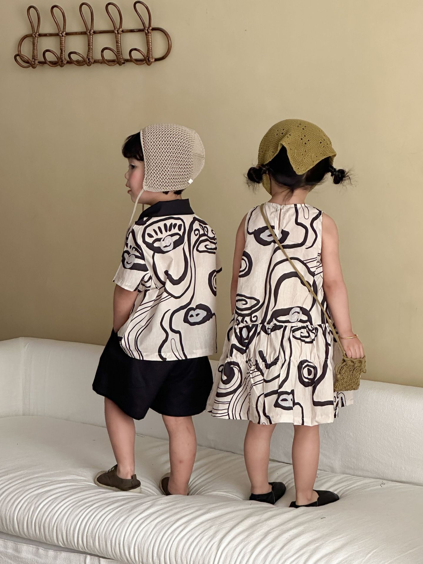 黑墨線條 短袖套裝/裙裝