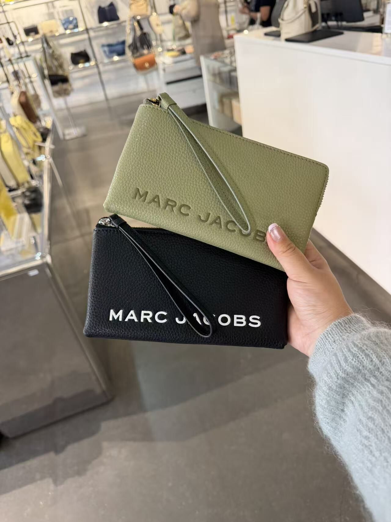 【直播】Marc Jacobs LX031213 腕帶手拿包