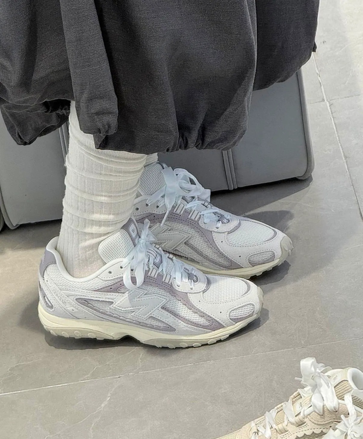 NEW BALANCE 休閒鞋 NB 204L 灰紫 小花邊 緞帶 復古 經典 女 U204L6A6