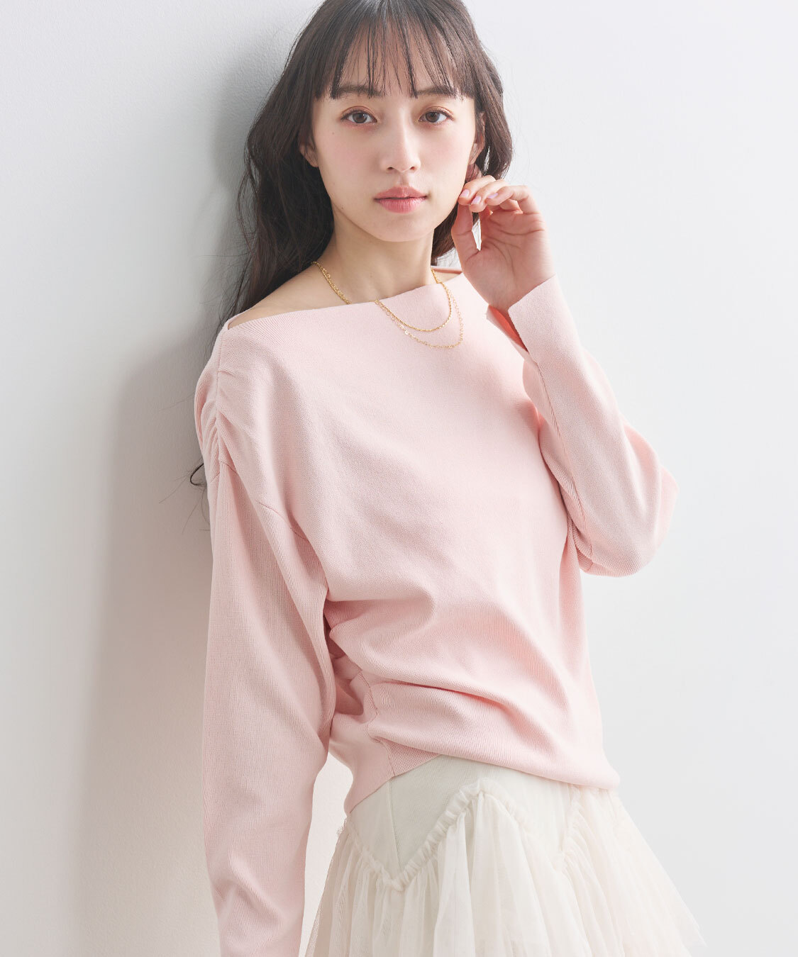 [預購]COCO DEAL 【俐落剪裁】抓皺肩設計露肩針織衫