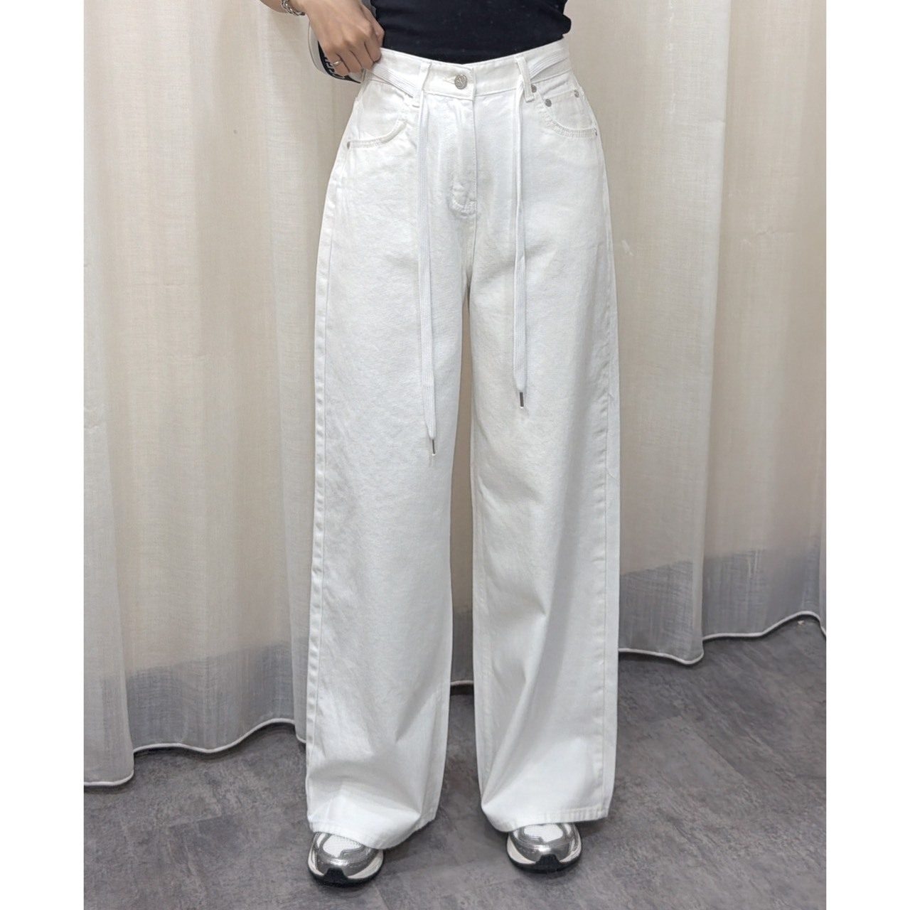 ［預購］🔥03.11早春新品］💥屁股有亮點💥-7kg必收投資］🇰🇷正韓高腰超顯瘦不透牛仔白寬褲（SML附抽繩）