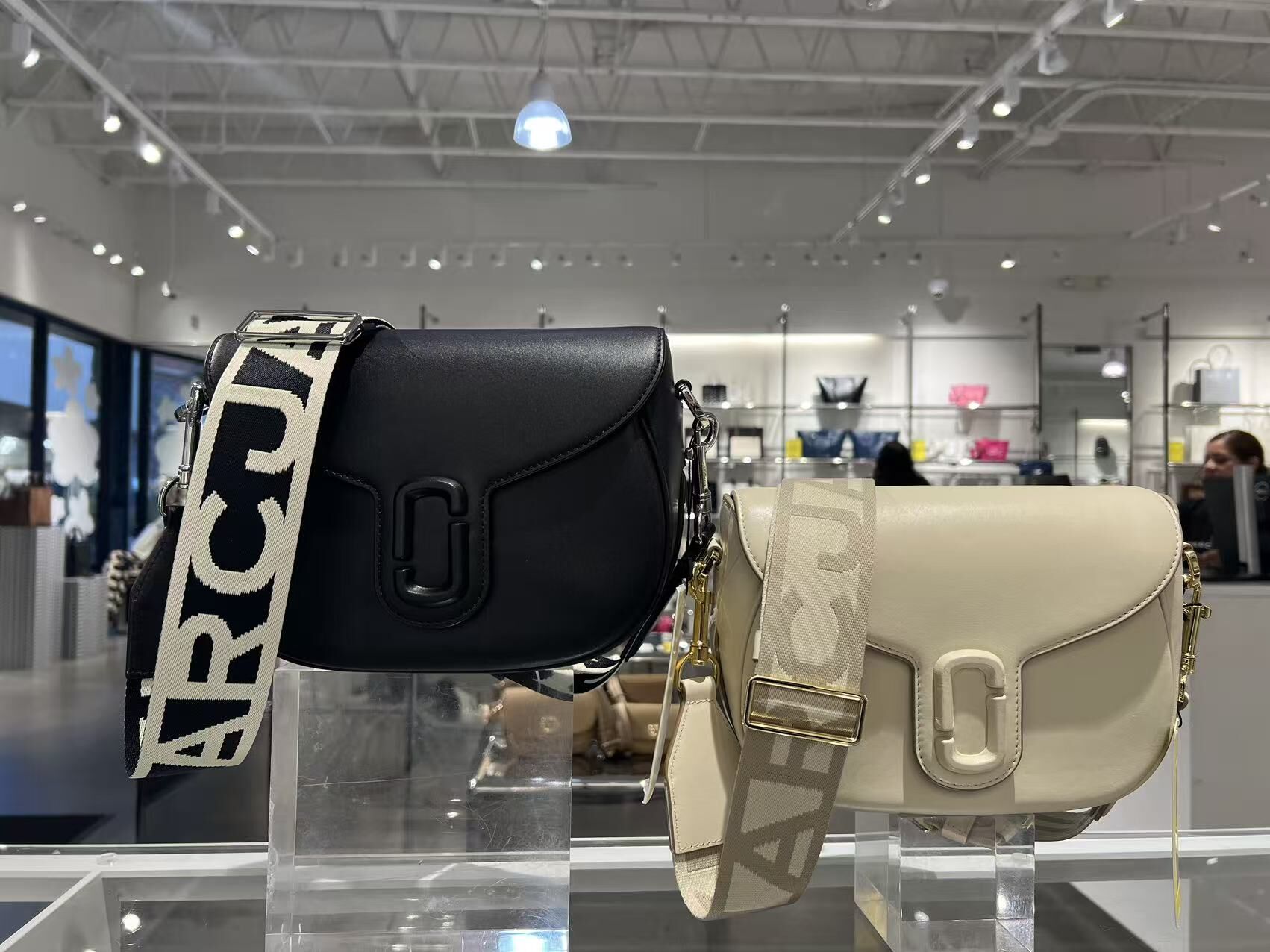 【直播】Marc Jacobs LX031220 The J Marc 馬鞍包