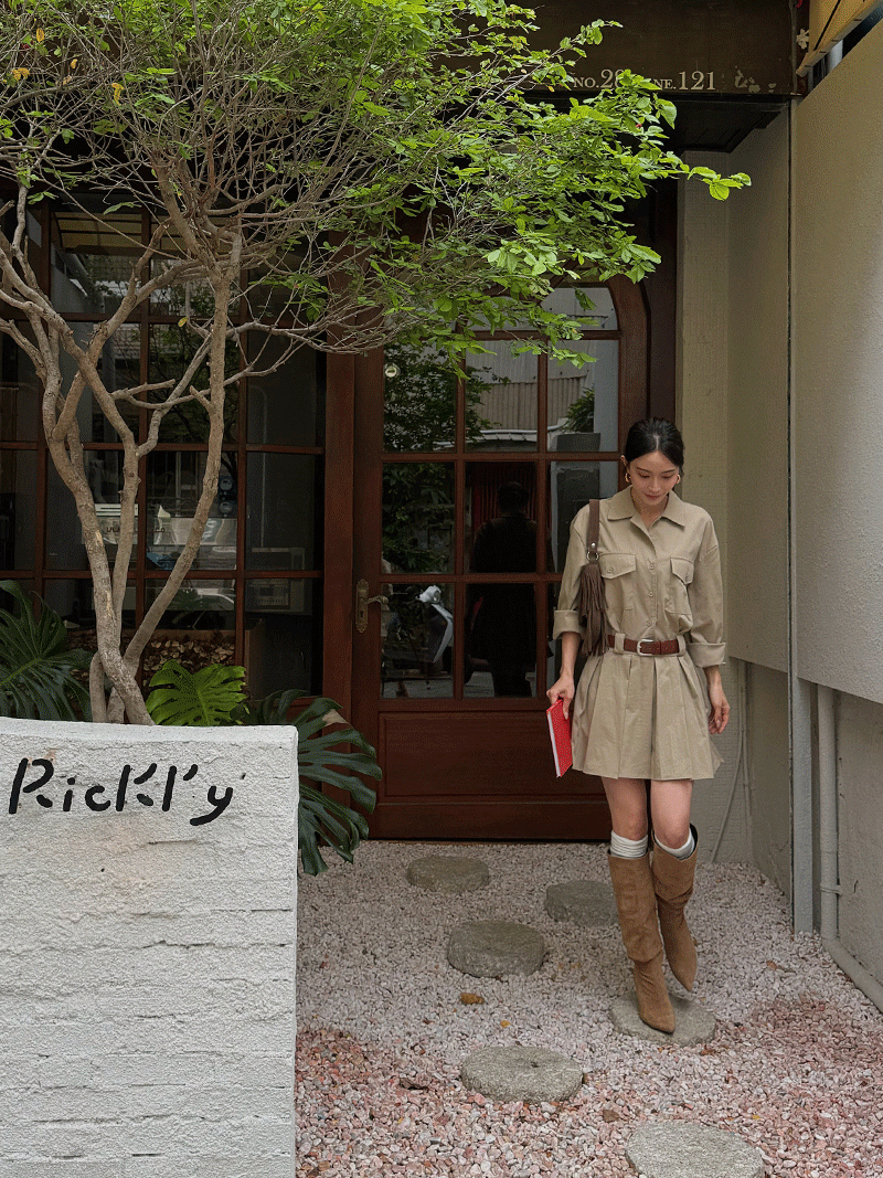 C1792-口袋襯衫百褶洋(附皮帶)