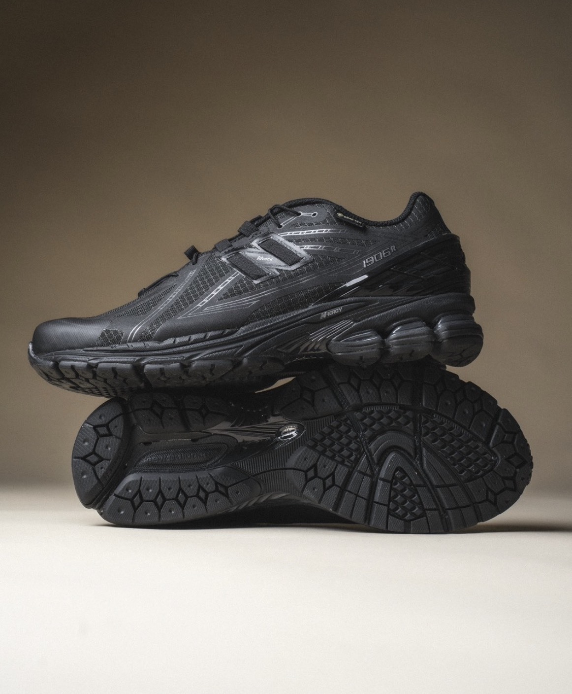 NEW BALANCE 慢跑鞋 NB 1906 GORE-TEX 防水 全黑 復古 男女 U190631U