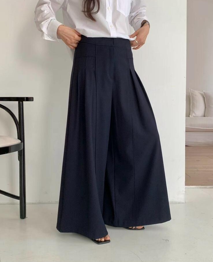 EN21 褲S:腰26 Hip 43 長38.5 M:腰28 Hip45 長39 $509 (一口價)