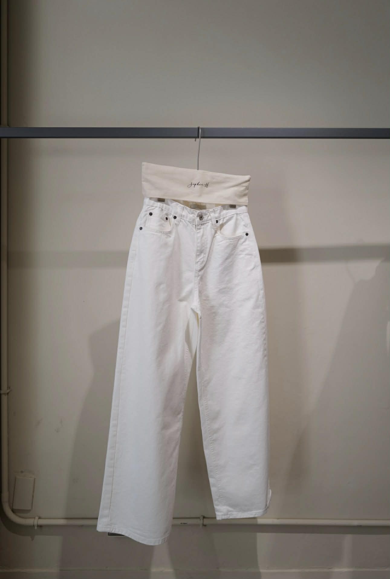 PA39 春夏必備白色直筒褲