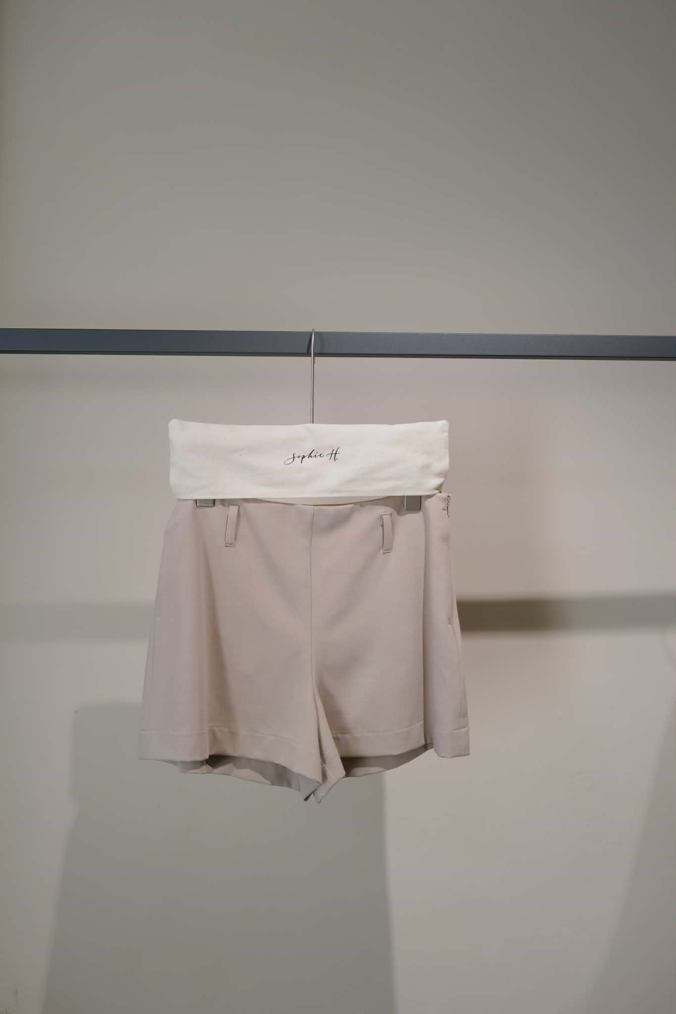 PA37 天絲優雅西裝短褲