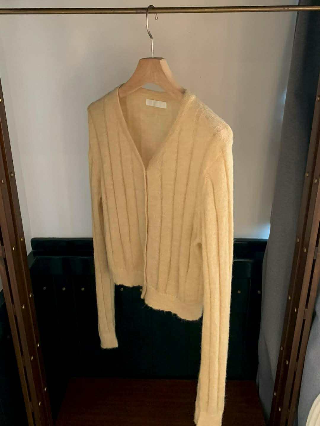 PA40 溫柔係馬海毛V領開襟衫