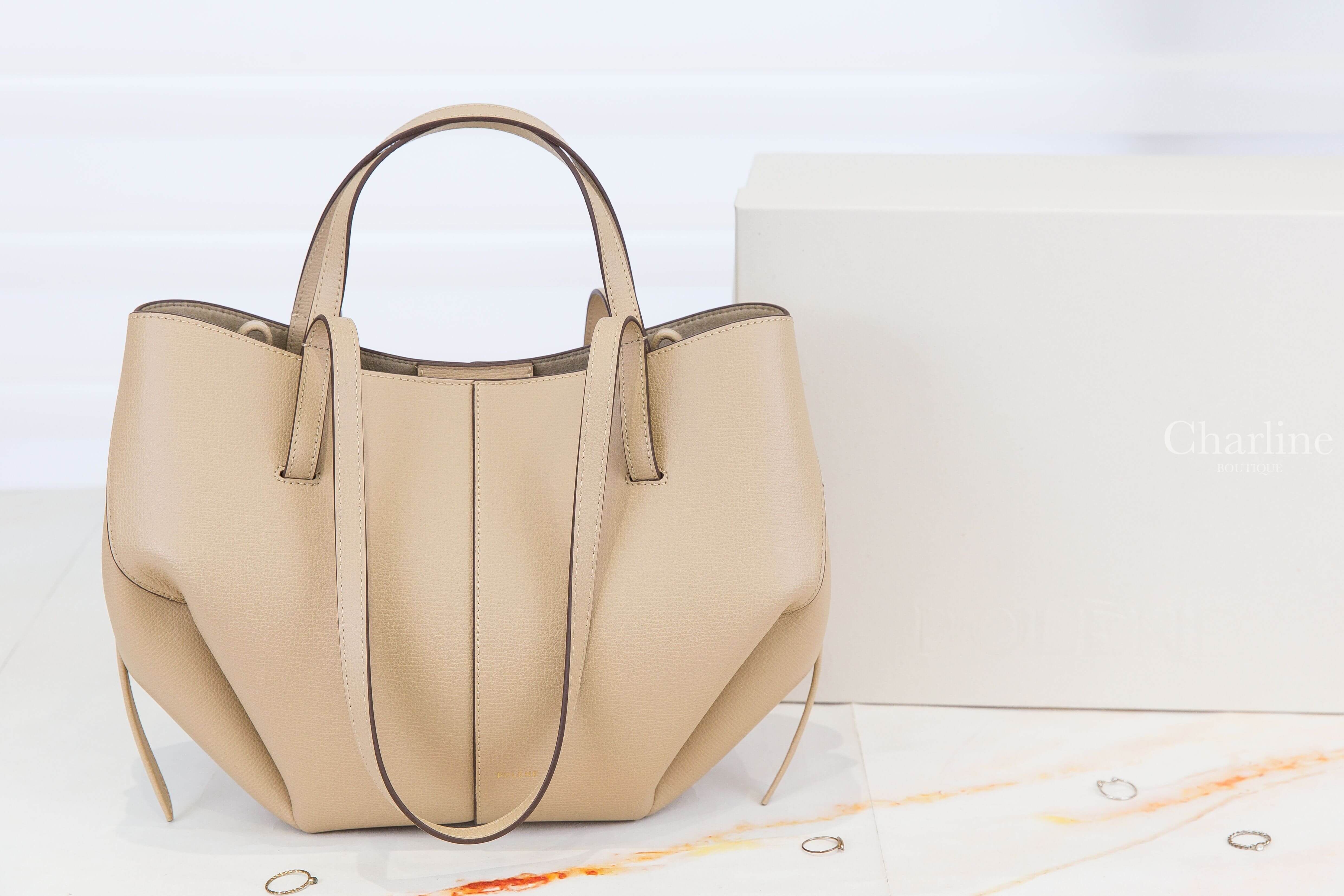 Polène Cyme Mini 沙色迷你側邊磁吸抓皺紋理小牛皮手提肩背包-Charline Boutique 精品代購